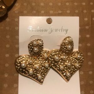 Gold W/ pearls heart earrings.